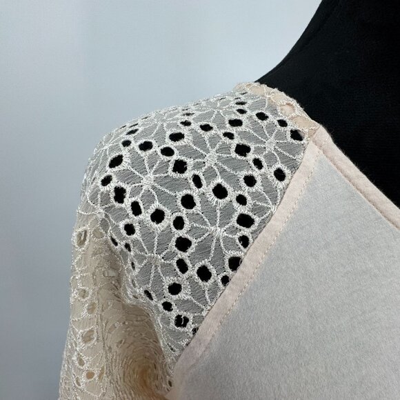 Dg2 XL Womens Bell Sleeve Top Cotton Eyelet Lace Boho Country Cottagecore Raglan - Picture 4 of 6